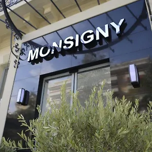 & Monsigny Hotell